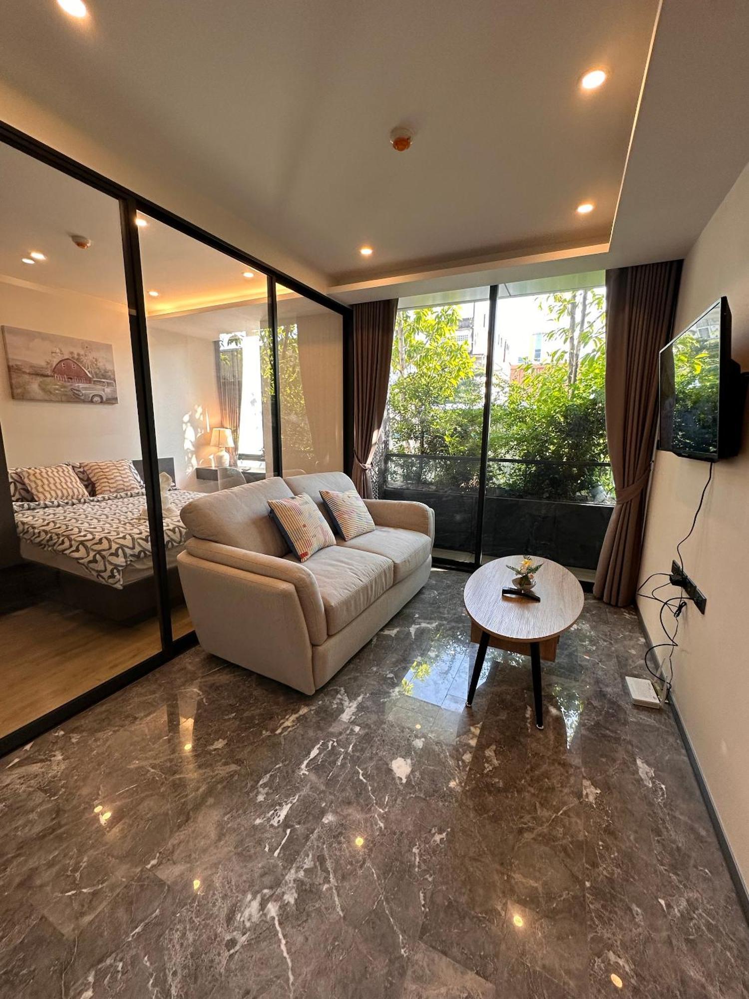 168 Sukhumvit 36精品公寓 Бангкок Екстер'єр фото