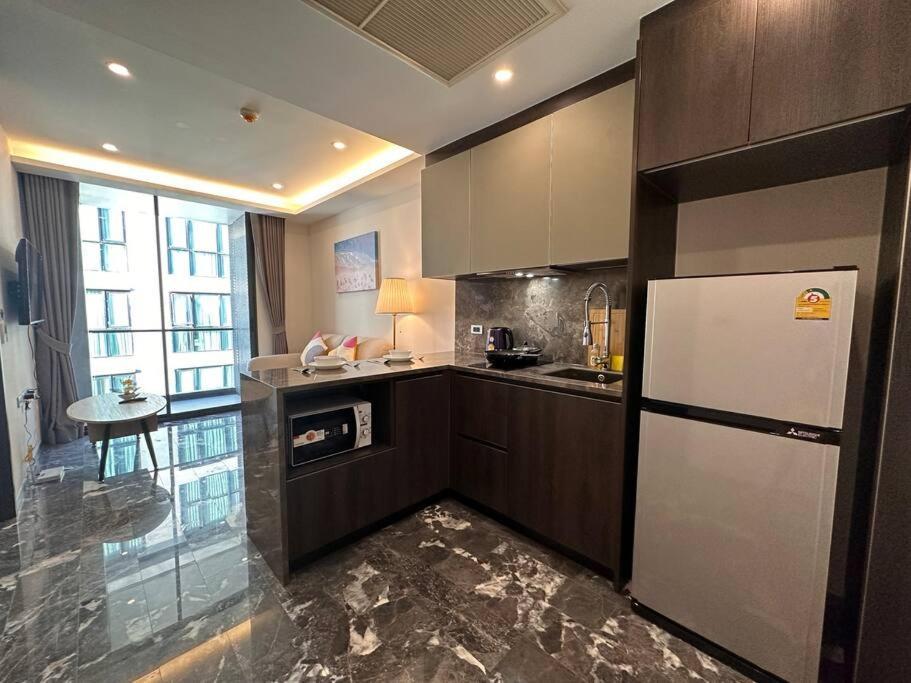 168 Sukhumvit 36精品公寓 Бангкок Екстер'єр фото